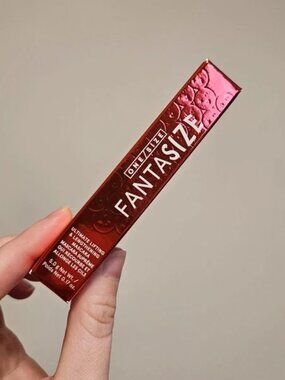 One/Size Fantasize Lifting & Lengthening Mascara